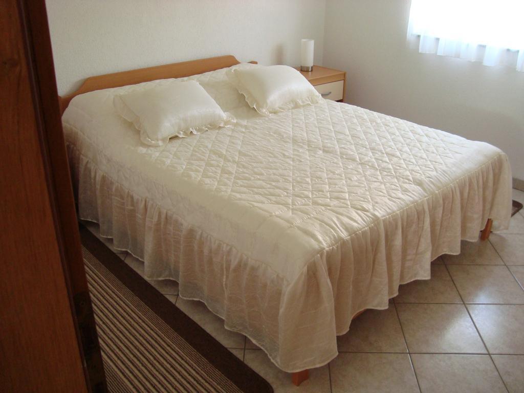 Apartments Kata Биоград на Мору Екстериор снимка